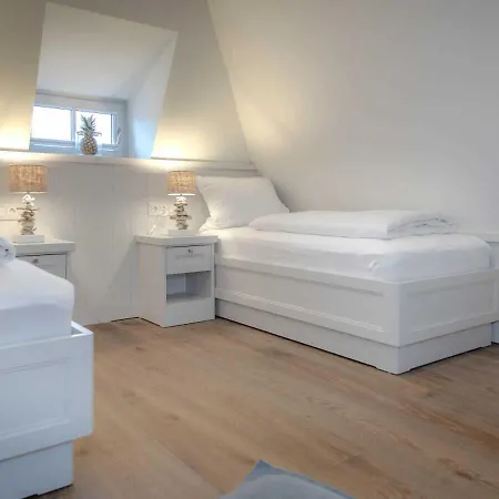 Ferienhaus Suderhorn Dom wakacyjny *